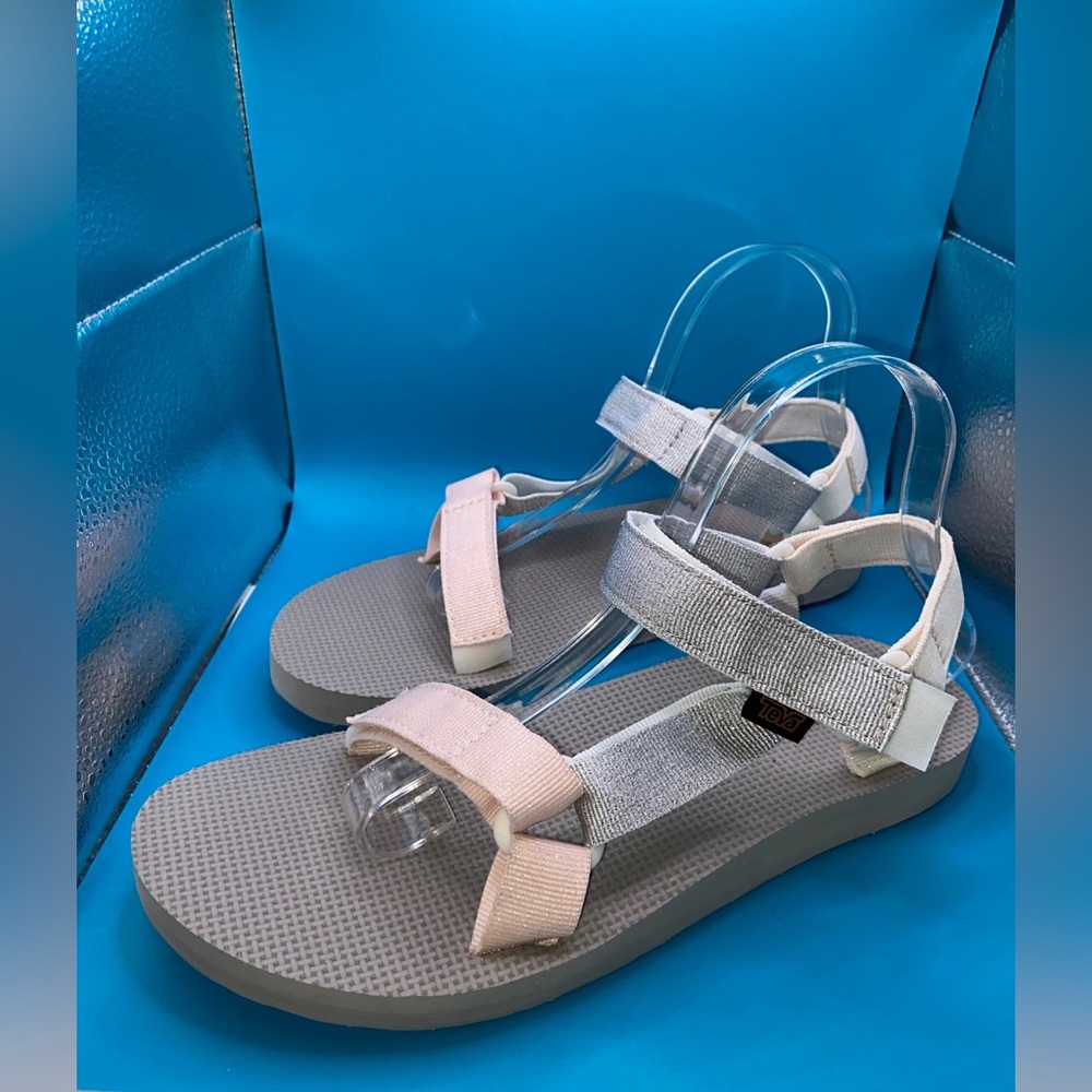 Teva Original Universal Multi-Pearl Metallic Sandals Womens Size 9 U.S.  EUC